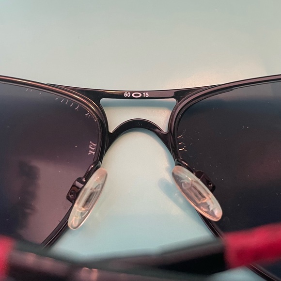 Oakley Restless Black and Red Sunglasses 60/15 Great Condition Bag Included #550 - Picture 7 of 9